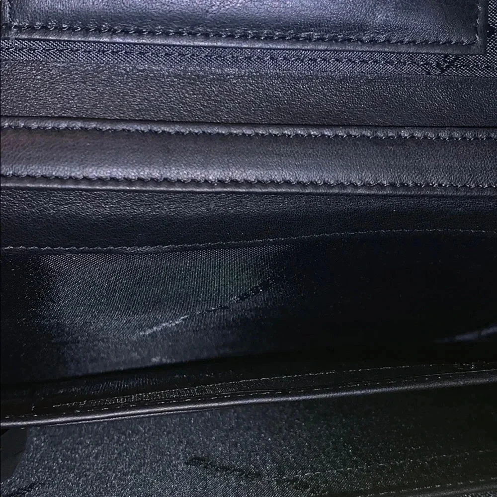 New Stone Mountain Leather Purse
